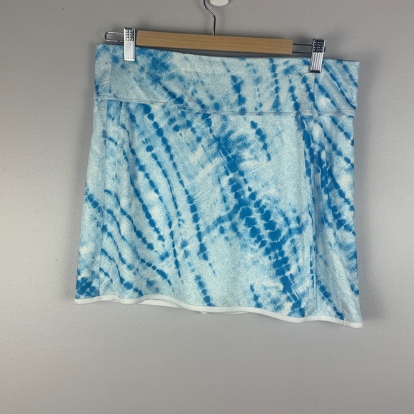Callaway Golf Activewear Light Blue & White Tie Dye Print Back Pockets Med Skort - Picture 2 of 8